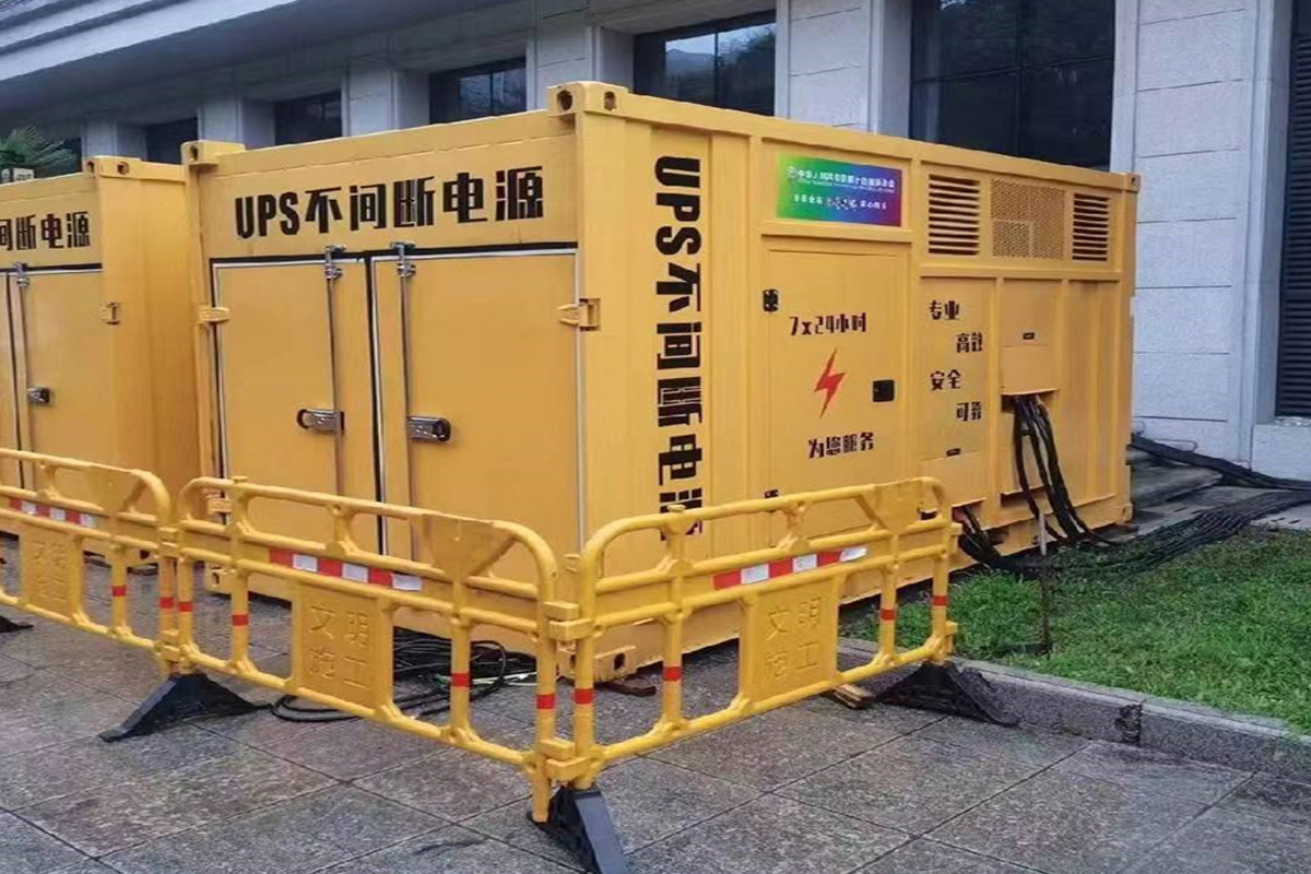 永靖发电机租赁施工现场